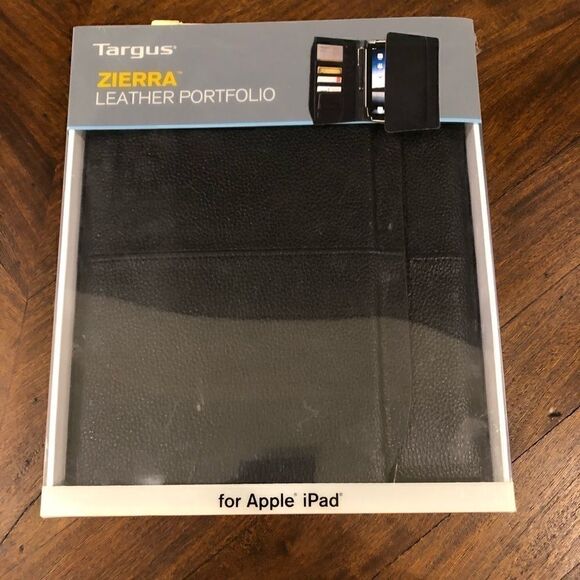 NWT Targus Zierra leather portfolio for iPad - Picture 3 of 3